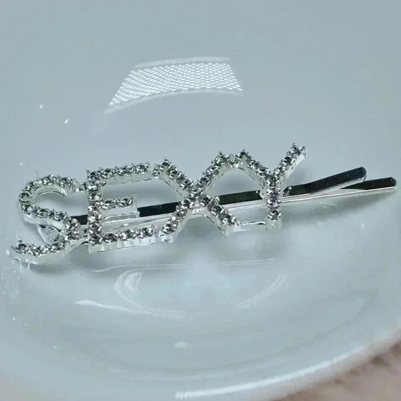 Text Hair pin - Picture 3 of 3